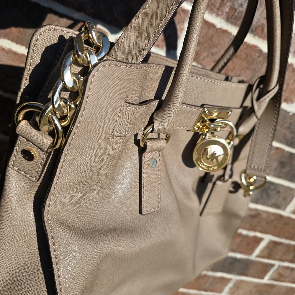 Michael Kors Hamilton Large Saffiano Leather Satchel Tote Lock Charm Taupe Beige
